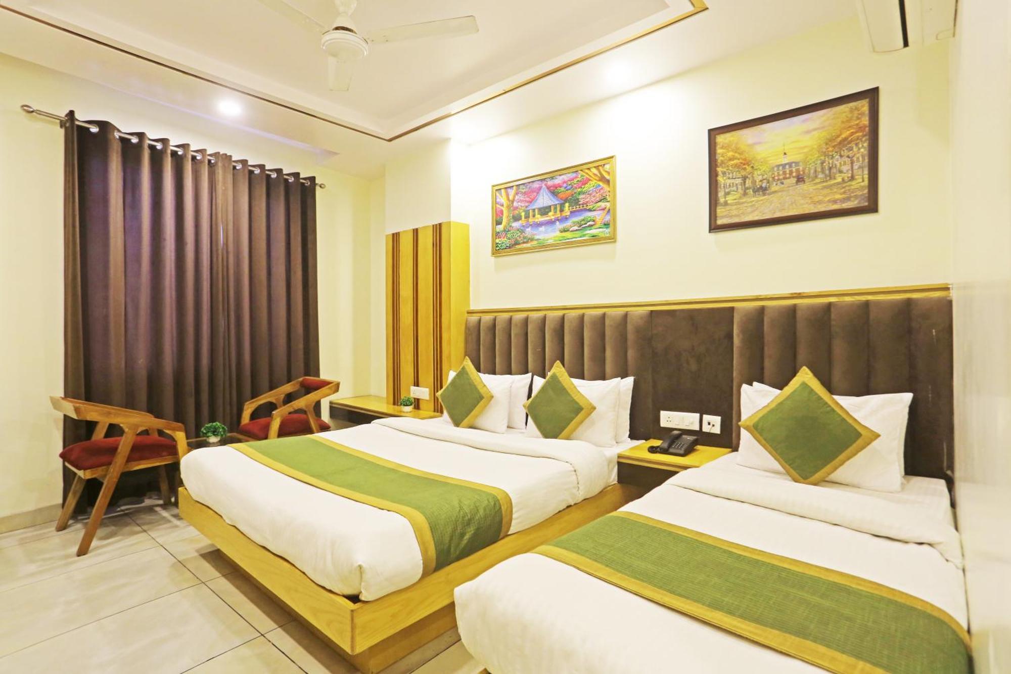 Hotel Aman Imperial Just A Minute Away From New Delhi Railway Station And Connaught Place Dış mekan fotoğraf