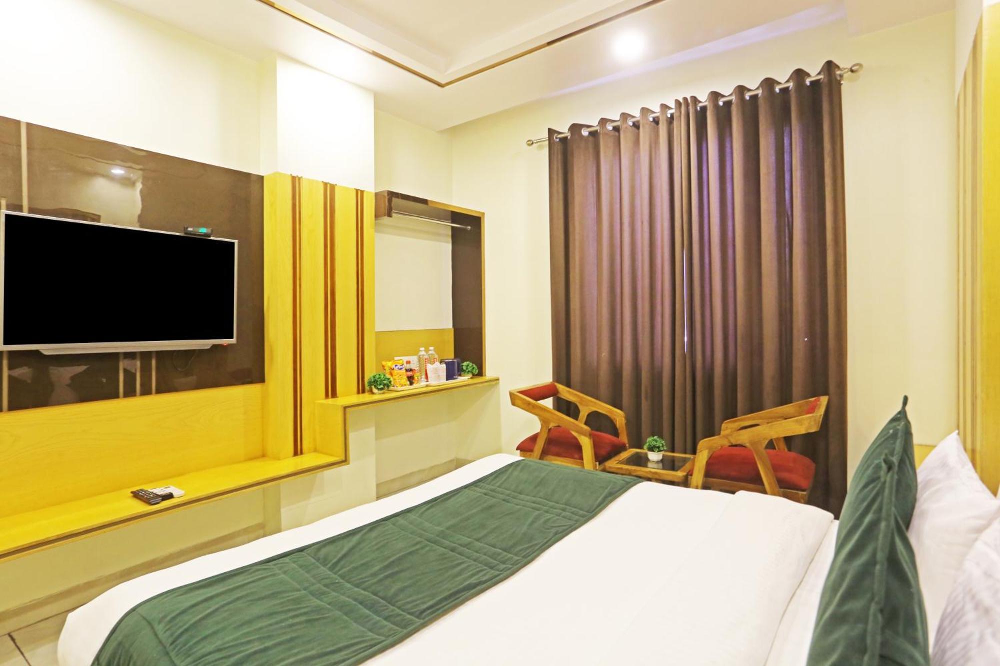Hotel Aman Imperial Just A Minute Away From New Delhi Railway Station And Connaught Place Dış mekan fotoğraf