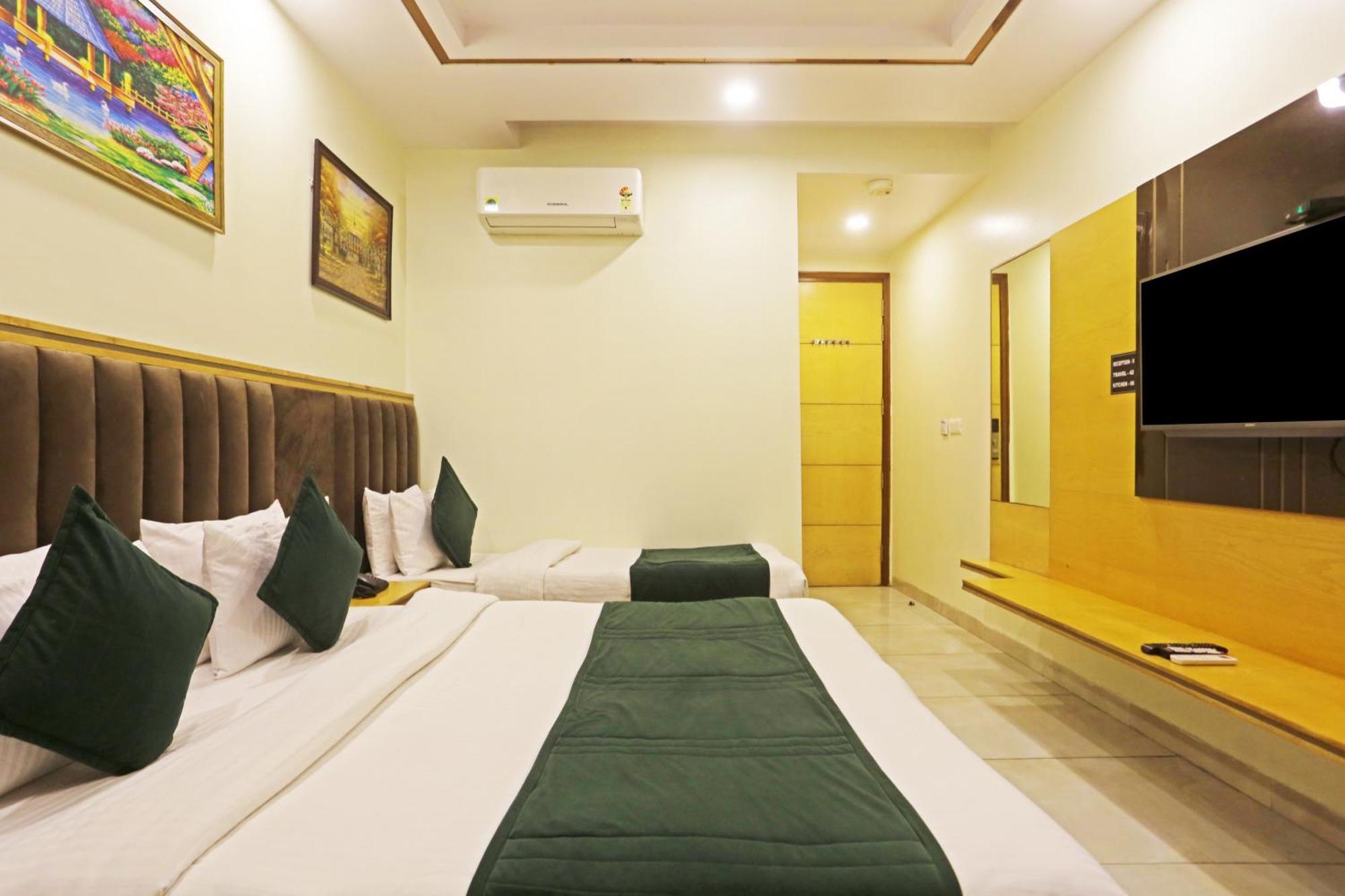 Hotel Aman Imperial Just A Minute Away From New Delhi Railway Station And Connaught Place Dış mekan fotoğraf