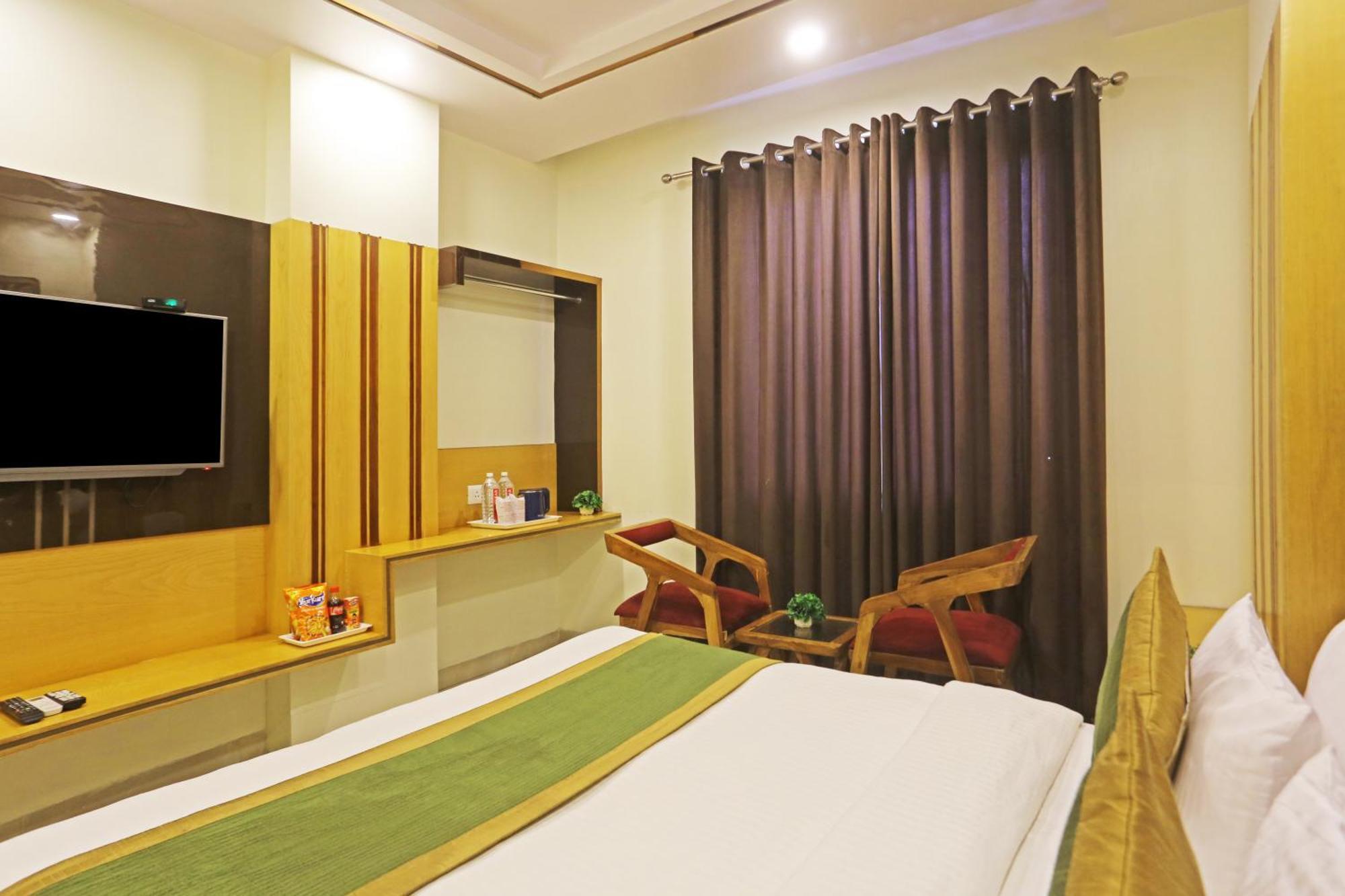 Hotel Aman Imperial Just A Minute Away From New Delhi Railway Station And Connaught Place Dış mekan fotoğraf