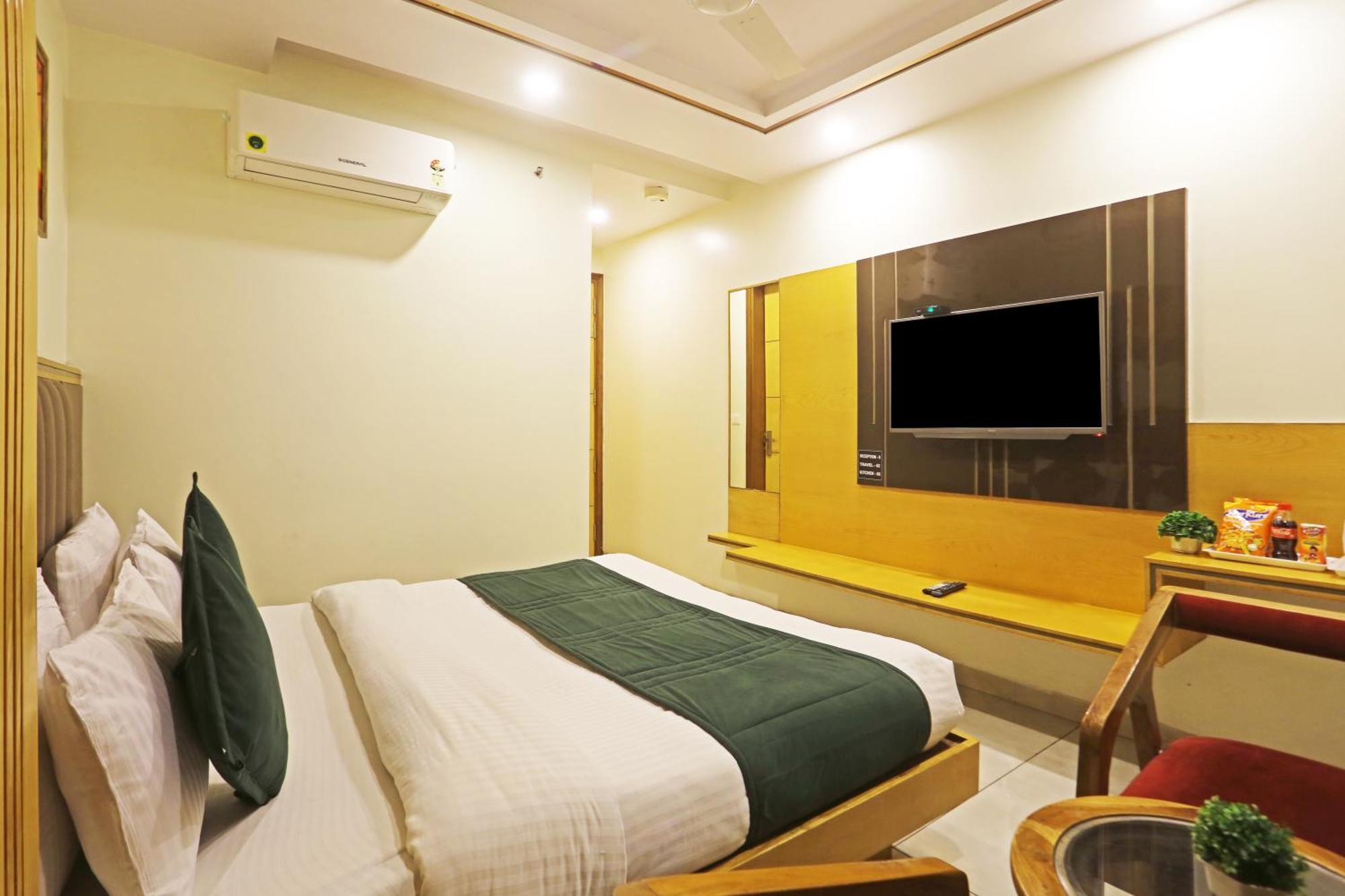 Hotel Aman Imperial Just A Minute Away From New Delhi Railway Station And Connaught Place Dış mekan fotoğraf
